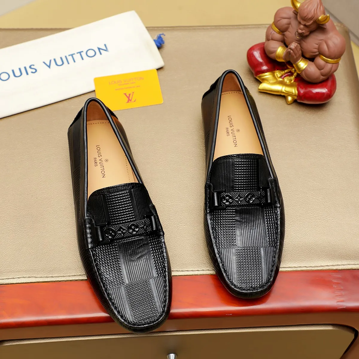 Men's shoes 💰360 💰 LV Louis Vuitton's top-quality Peaches men's shoes 💯Original copy of the official website, the upper is made of imported official website 1:1 material ❌Italian 🇮🇹 cowhide surface, imported pigskin lining. It’s definitely not made with ordinary craftsmanship, it’s the model used by celebrities! The factory’s craftsmanship is designed to create the most perfect shoes for trendy men! Colors available! 38-44 yards